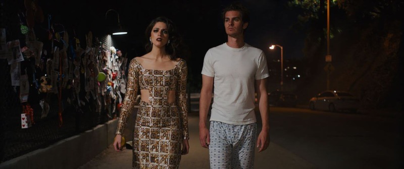 Andrew Garfield Dando Rolê de Pijama