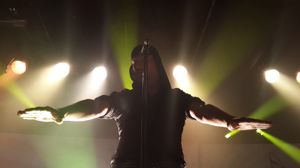 Milan Fras em concerto em Budapeste, Hungria, em 2014.