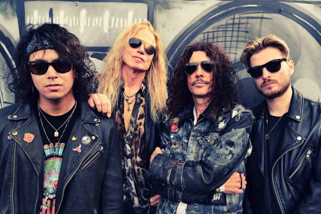 Integrantes da Vandenberg em ensaio promocional representando o hard rock da Holanda dos anos 80 até hoje